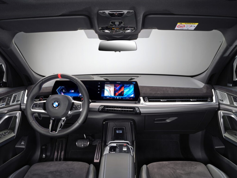 Nội thất của BMW X2 2024