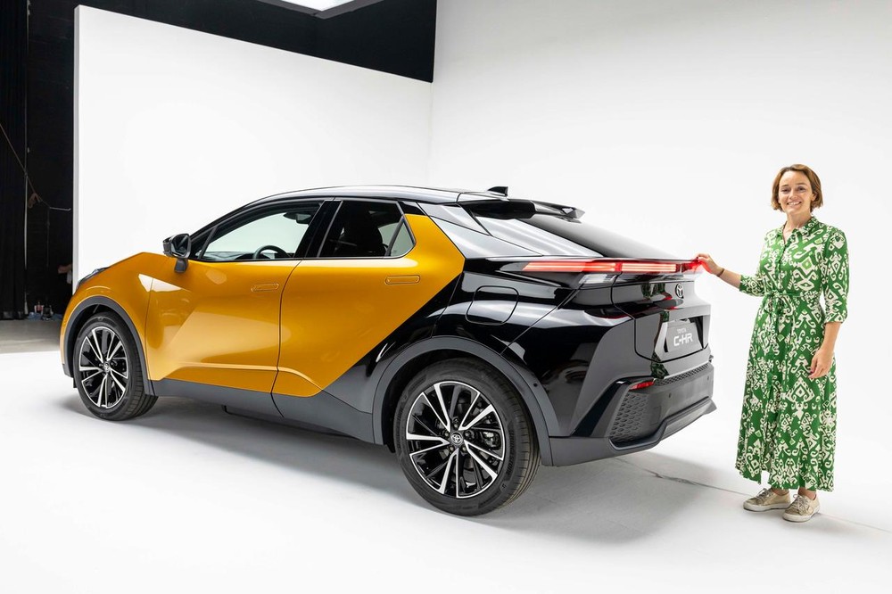 Toyota C-HR 2024 ở thị trường châu Âu có 3 tùy chọn động cơ